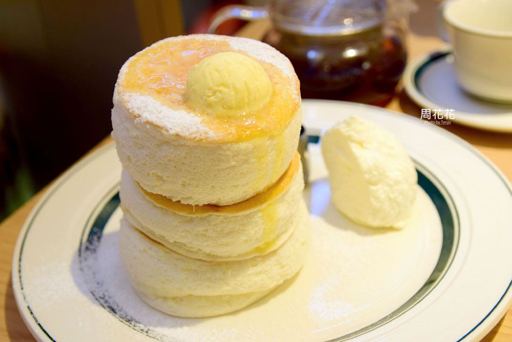【日本東京食記】gram鬆餅 一天限量60個！鬆軟如舒芙蕾般的日式厚鬆餅！ @周花花，甲飽沒