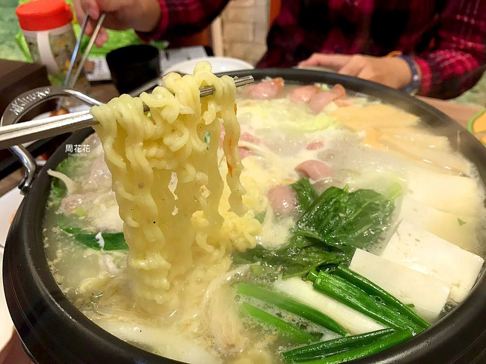 【台北食記】林家匠韓國部隊鍋 只要200元起！一個人就能吃的冠軍泡菜鍋