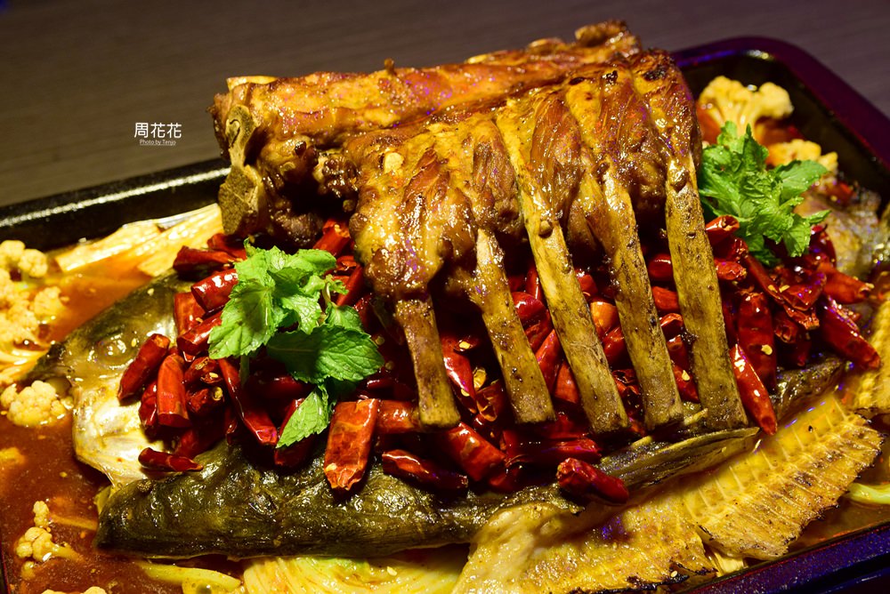 【台北食記】水貨炭火烤魚 中和店 上海人氣美食只要188元起就吃得到！一爐兩吃好吃又好玩！