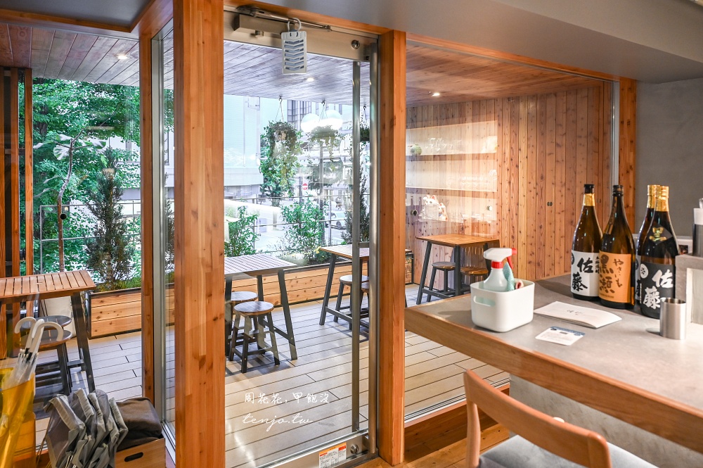 【大通公園美食】佐藤咖啡 我心中最好吃的札幌聖代推薦！北海道最潮宵夜排隊甜點也要吃