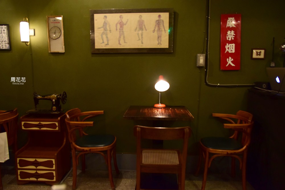 【台北食記】吉印咖啡 隱身私宅復古咖啡店 信義區深夜手沖美味 走上二樓喝一杯