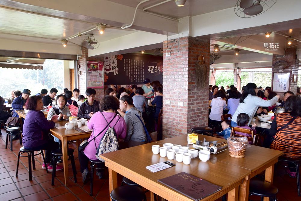 【台北食記】阿義師的大茶壺茶餐廳 貓空品茶吃美食好去處，在地人推薦的澎湃桌菜