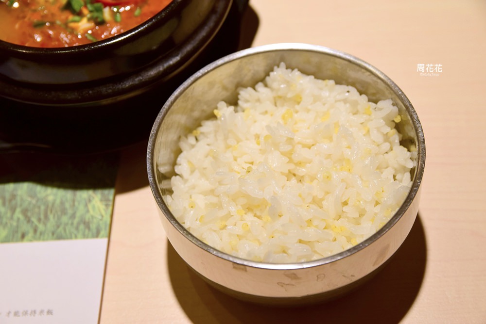 【台北食記】韓品肋排 神好吃韓式料理！小菜、生菜、白飯無限續吃到飽