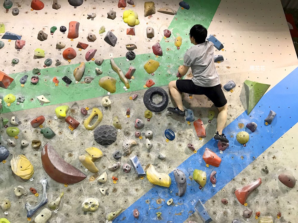 【新北新莊】STONE Bouldering Gym全國最大攀岩抱石場！玩一整天只要160元起
