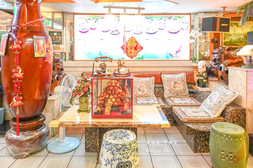 【西門町美食】台北東一排骨總店 55年傳奇排骨飯老店！復古裝潢超有特色食尚玩家推薦