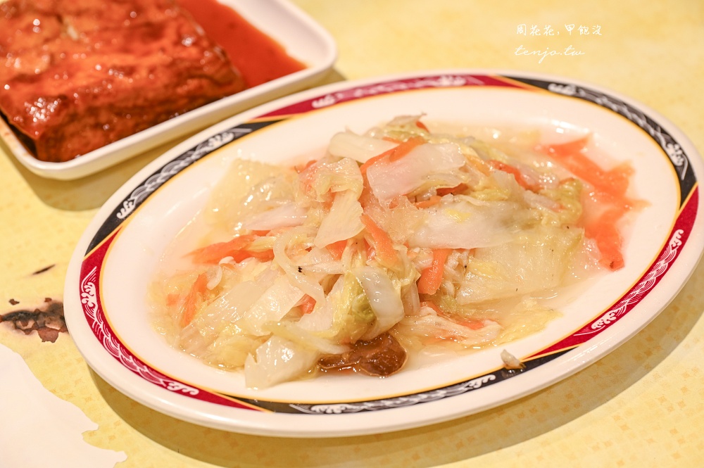 【三重美食小吃】店小二魯肉飯 三重五大滷肉飯之一！米其林必比登推薦蝦仁羹也是一絕