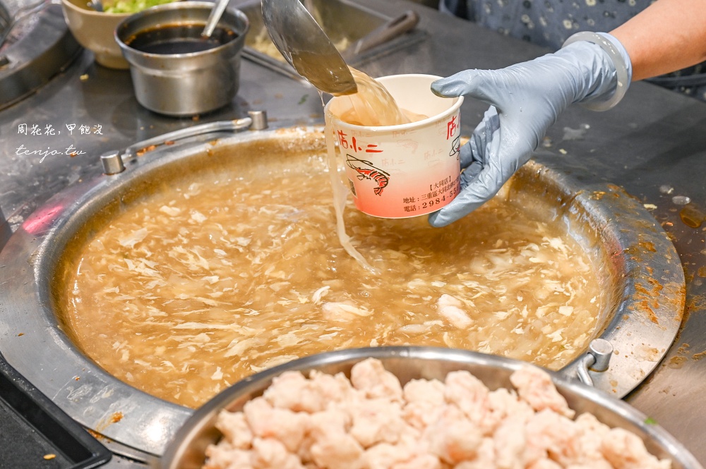 【三重美食小吃】店小二魯肉飯 三重五大滷肉飯之一！米其林必比登推薦蝦仁羹也是一絕