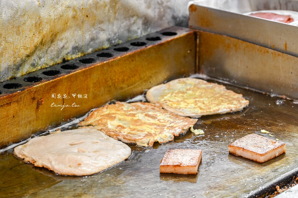 【台北士林美食】天母豆漿 菜單推薦必點手擀酥皮蛋餅！小魚干辣椒香辣夠味加了更好吃