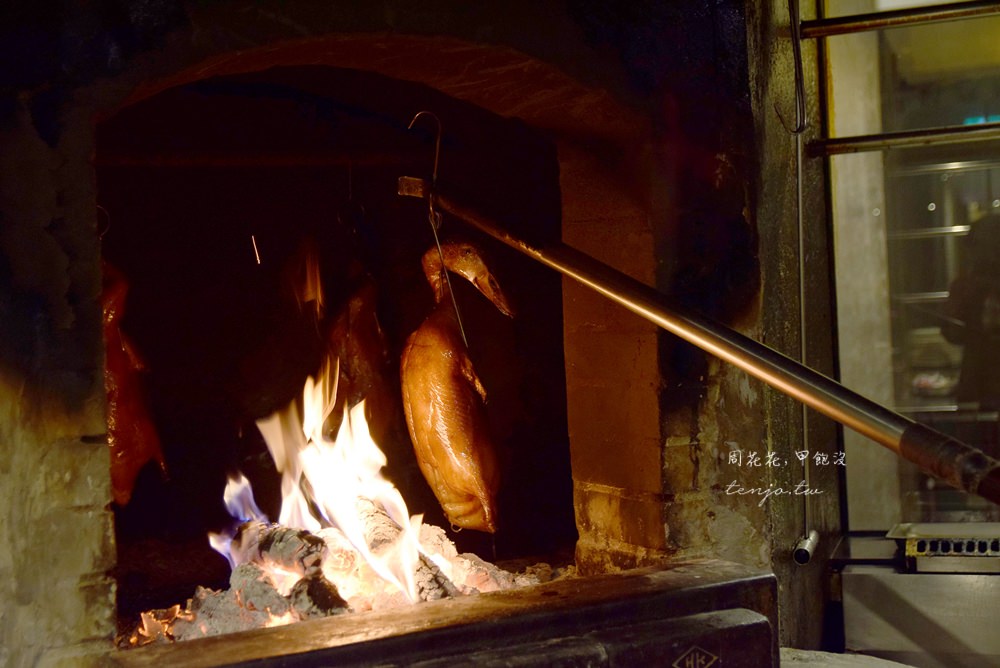【新莊典華】華亭聚 全台唯一開放式窯爐烤鴨！握壽司、片皮鴨、鴨粥道道好吃