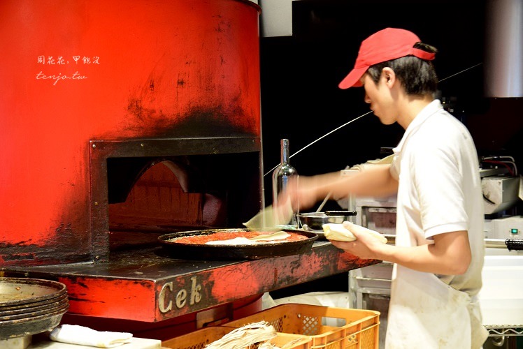 【日本東京食記】Pizzeria Spontini 米蘭最好吃的披薩！原宿、表參道人氣排隊美食推薦！