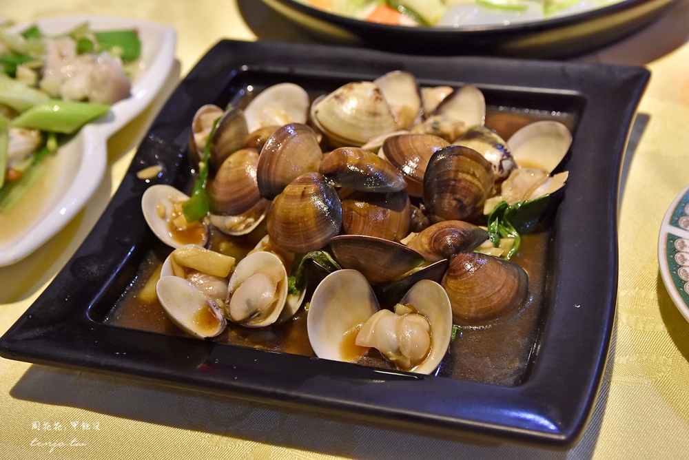 【蘇澳美食】味珍活海鮮餐廳 南方澳平價海鮮推薦！兩個人也能吃的超值合菜菜單