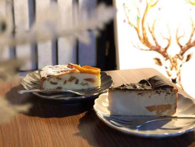 【松江南京美食推薦】弄宅咖啡 日式百年老宅貓中途咖啡店，小島甜點工作室蛋糕這裡吃