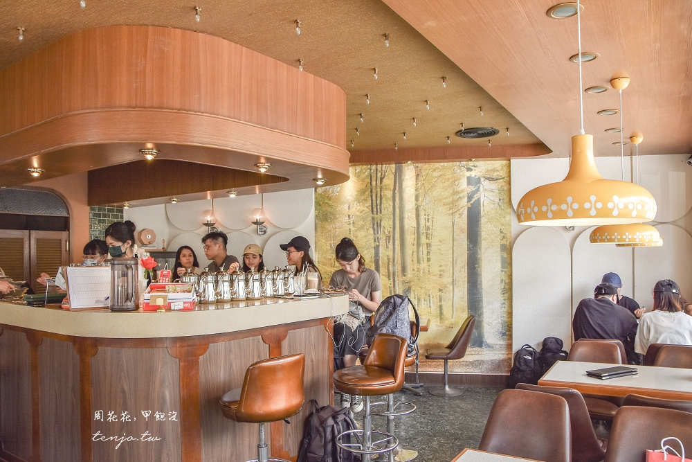 【台南東區美食】KADOYA喫茶店 濃濃日式復古風情咖啡甜點店！IG推薦打卡網美店