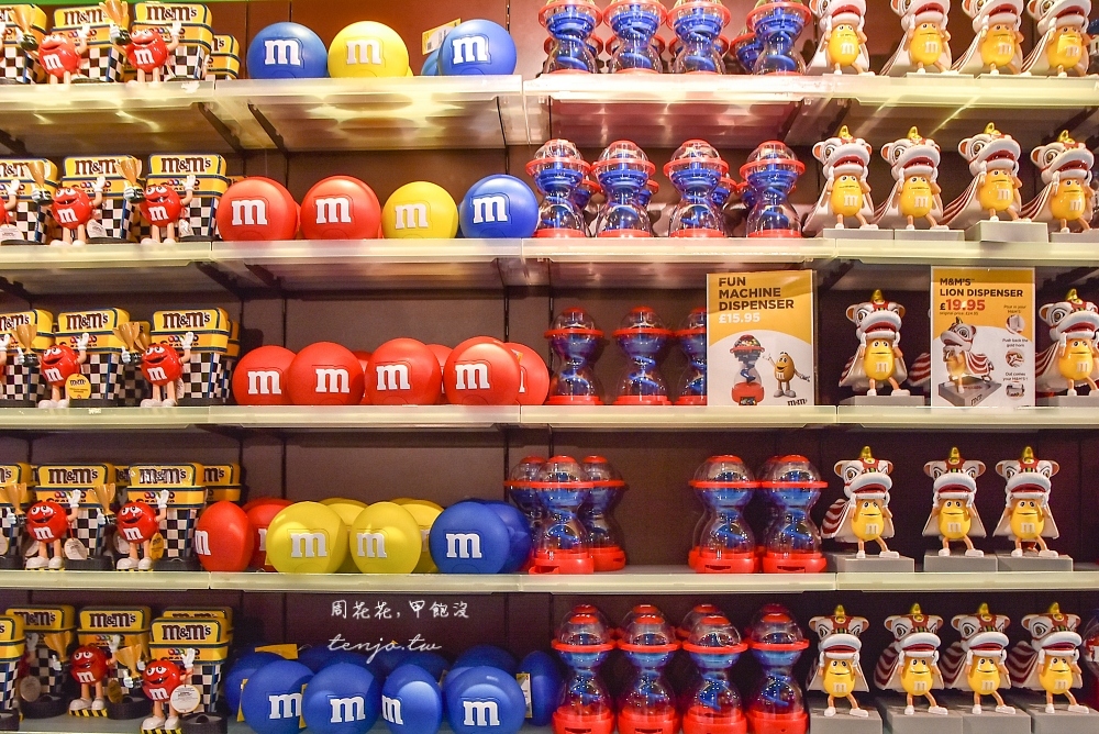 【英國倫敦景點推薦】M&M’s World 巧克力專賣店 世界最大糖果店四層樓免費參觀！