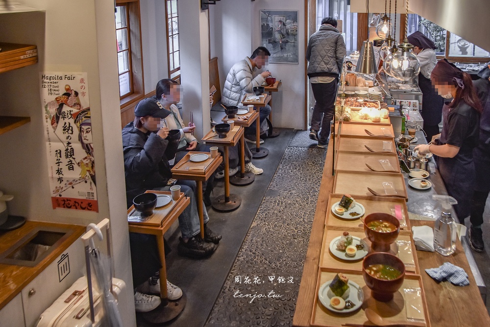 【東京淺草早餐推薦】Misojyu 味噌湯+手作日式飯糰的經典組合！生意超好內用外帶都排隊