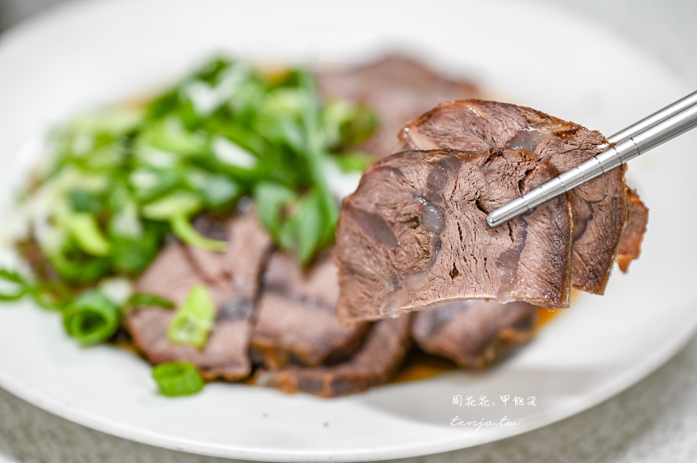 【台中美食小吃推薦】湖南味 老饕封為陽春麵天花板的60年老店！牛肉麵滷味都是一絕