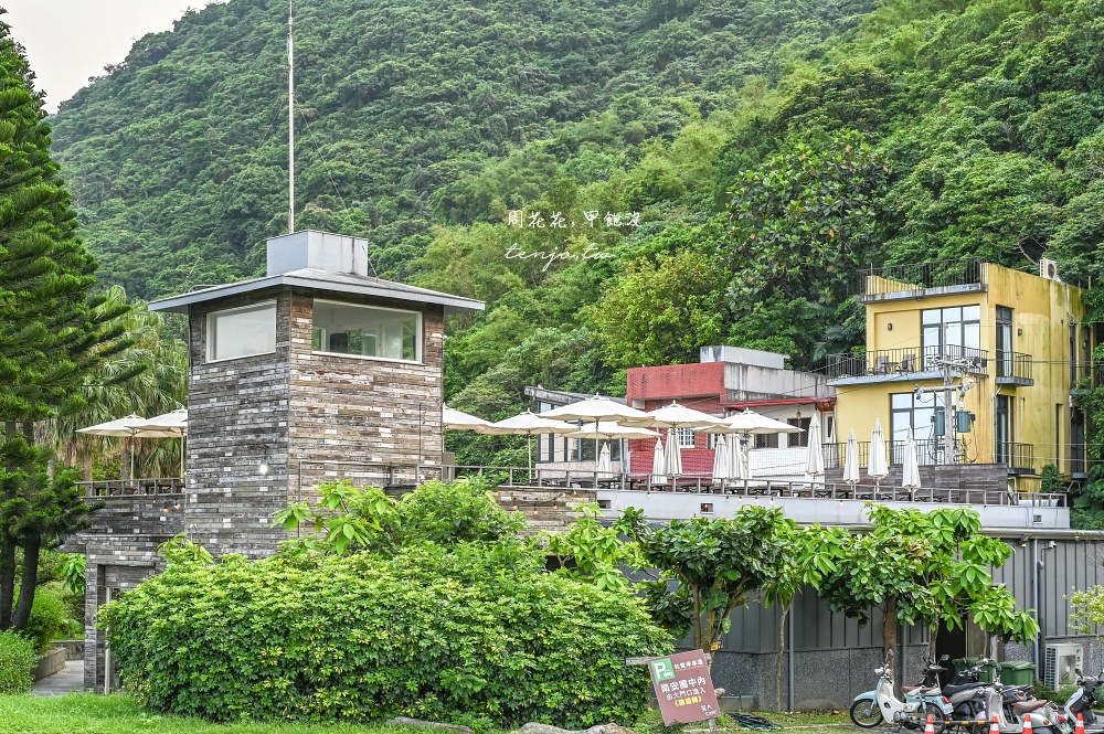 【宜蘭蘇澳咖啡廳推薦】笑ㄟCafe 海景夜景一次滿足！菜單必點窯烤披薩寵物友善更加分