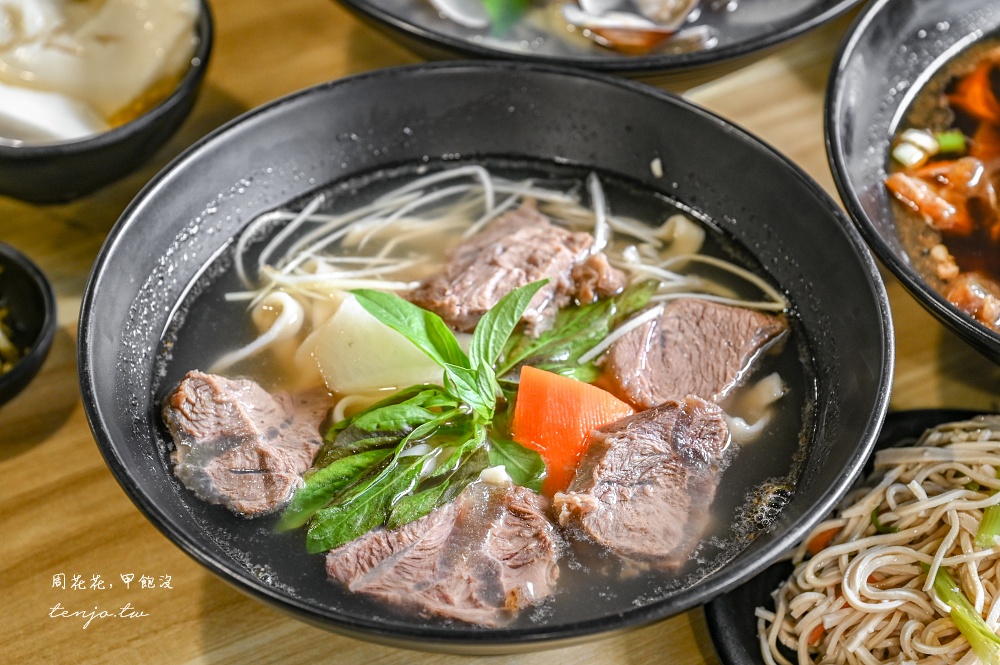 【桃園中壢美食】鍾小勤麵食館 大碗公牛肉麵免費加湯加麵豆花吃到飽！中原大學美食推薦