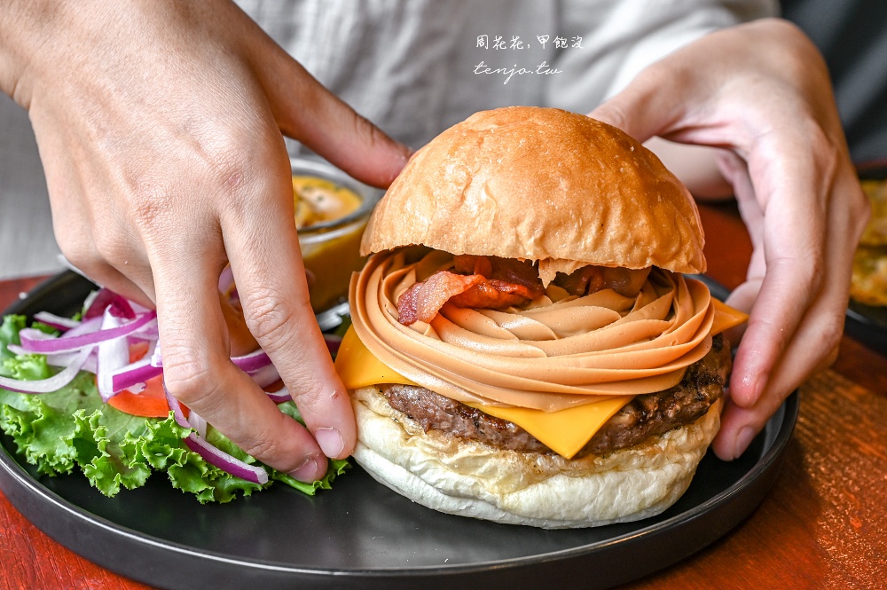 【林口美食推薦】Bravo Burger 發福廚房 花生醬漢堡始祖店！菜單漢堡可客製化奶昔超好喝