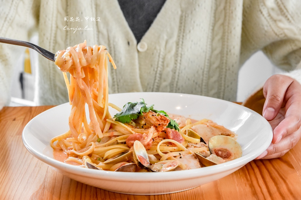 【彰化員林美食推薦】關於餐桌About Tables 超美歐風餐桌義式餐廳!義大利麵平價又好吃 【彰化員林美食推薦】關於餐桌About Tables 超美歐風餐桌義式餐廳!義大利麵平價又好吃