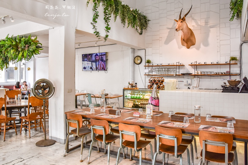 【彰化員林美食推薦】關於餐桌About Tables 超美歐風餐桌義式餐廳!義大利麵平價又好吃 【彰化員林美食推薦】關於餐桌About Tables 超美歐風餐桌義式餐廳!義大利麵平價又好吃