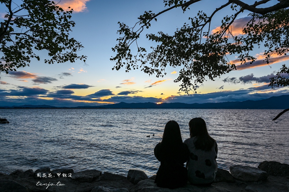 【滋賀近江八幡美食】Chalet 水之濱 琵琶湖畔絕美景觀咖啡廳！湖景第一排夕陽Cafe推薦