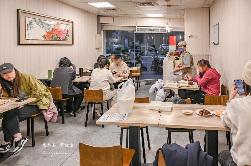 【新莊新泰路美食】撈月麵館手作麵疙瘩專門家 用料實在大碗澎湃！菜單麵食多可自選麵條