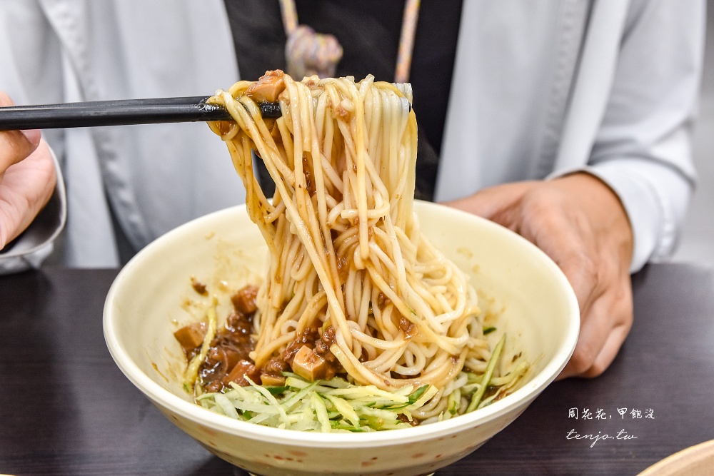 【台南東區美食】上海好味道小籠湯包 30年老店在地人封為台南版鼎泰豐！平價好吃更推薦