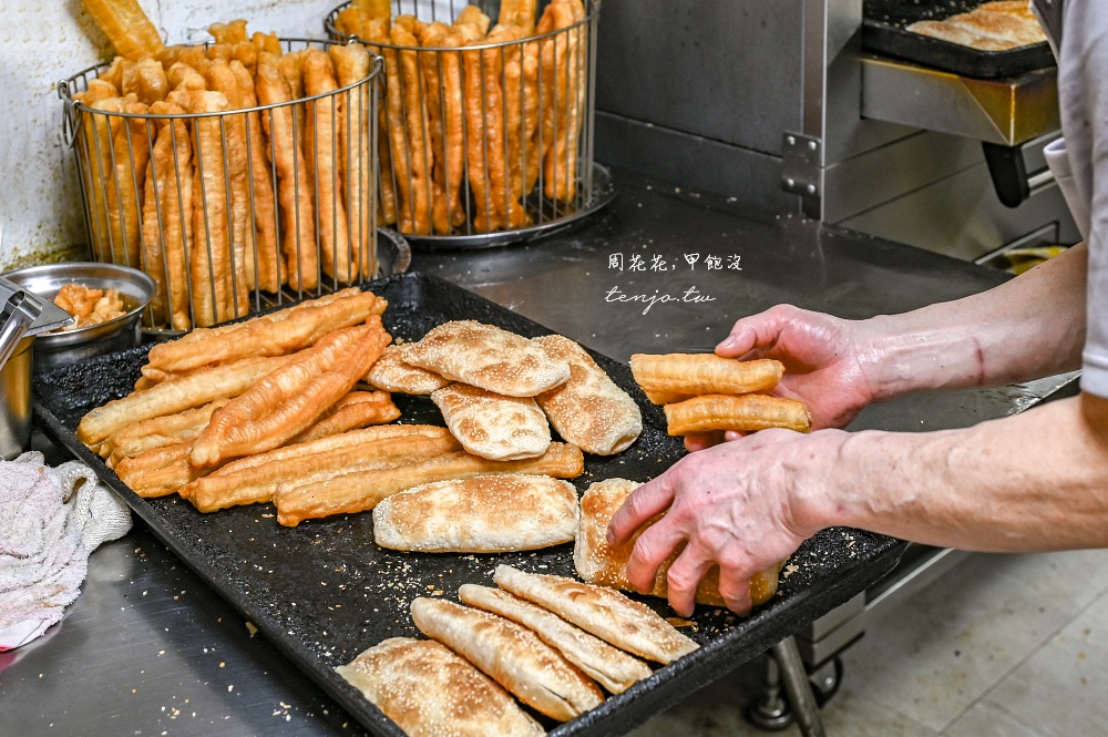 【南京復興美食】五湖豆漿 興安國宅內人氣早餐推薦！台北饕客封為阜杭豆漿平替燒餅油條