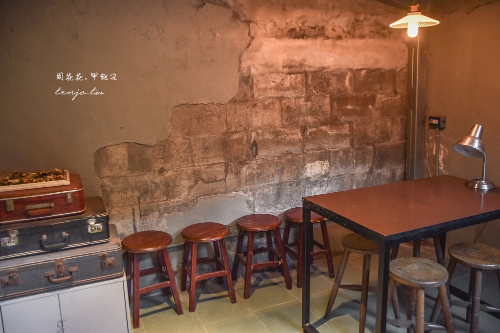 【文山區木柵咖啡】自由·之丘 舊麵線工廠改造老屋咖啡店！特色文青空間營業至凌晨12點