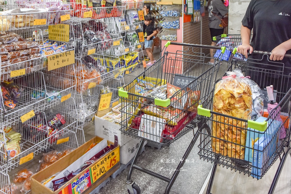 即時熱門文章：【百興隆食品行】台南最大零食批發工廠！網友封為零食界好市多大包裝餅乾點心好買推薦