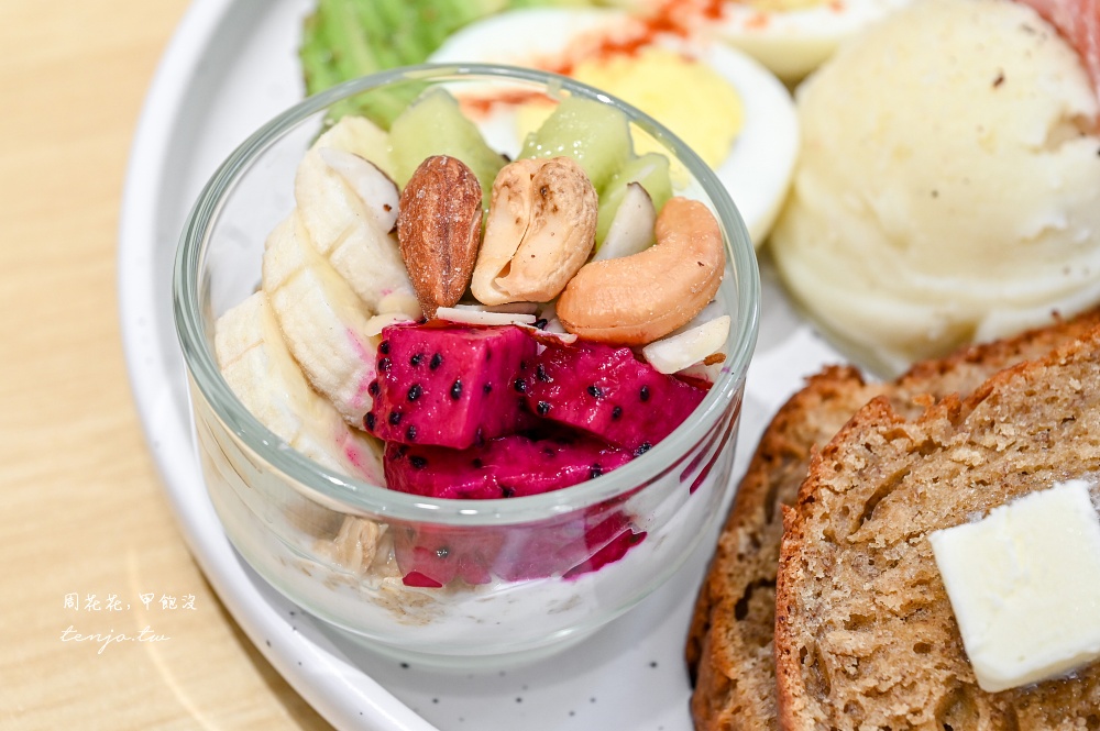 【NoVA CAFE】林口龜山自家烘焙澳式咖啡店！菜單推薦炙燒焦糖蛋沙拉三明治早午餐