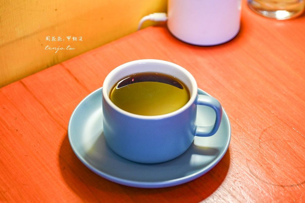 【新北泰山咖啡】芳咖啡 隱身畫廊裡的超平價咖啡廳!單品手沖只要80元自烘店高水準推薦 【新北泰山咖啡】芳咖啡 隱身畫廊裡的超平價咖啡廳!單品手沖只要80元自烘店高水準推薦