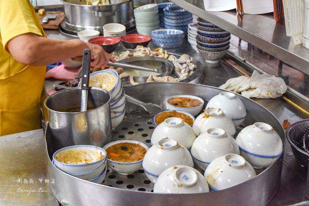 【台南中西區美食】鎮傳四神湯 在地人推薦50多年小吃老店！碗粿也很好吃近武廟赤崁樓