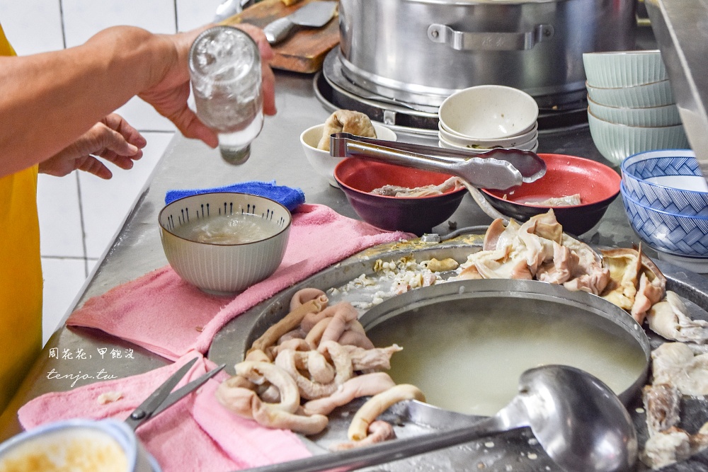 【台南中西區美食】鎮傳四神湯 在地人推薦50多年小吃老店！碗粿也很好吃近武廟赤崁樓