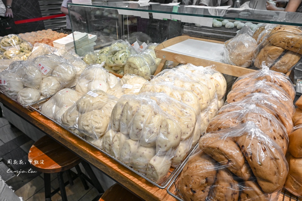 【台大公館美食】大山東餅舖 水源市場傳承三代手工烤包子饅頭！蔥肉包蟹殼黃好吃推薦