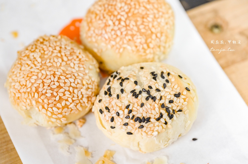 【台大公館美食】大山東餅舖 水源市場傳承三代手工烤包子饅頭！蔥肉包蟹殼黃好吃推薦