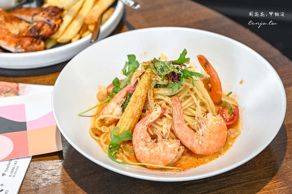 【桃園八德美食餐廳】旅人咖啡館 老洋房改建超美天井咖啡店！菜單早午餐義大利麵都推薦