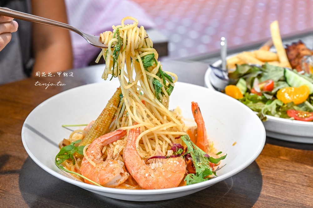 【桃園八德美食餐廳】旅人咖啡館 老洋房改建超美天井咖啡店！菜單早午餐義大利麵都推薦