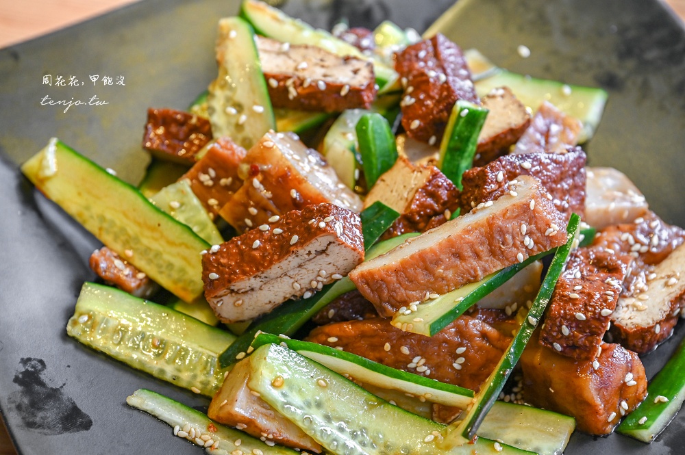【桃園中壢美食】忠貞眷村口米干麻辣滷味 獲獎無數忠貞市場滷味推薦！復古裝潢適合拍照