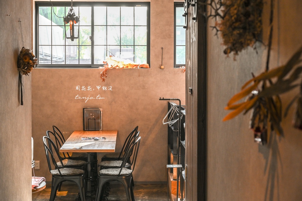 【佐賀咖啡廳】ROUGH cafe&Dining bar 車站走路3分鐘就到！質感早午餐精緻好吃推薦