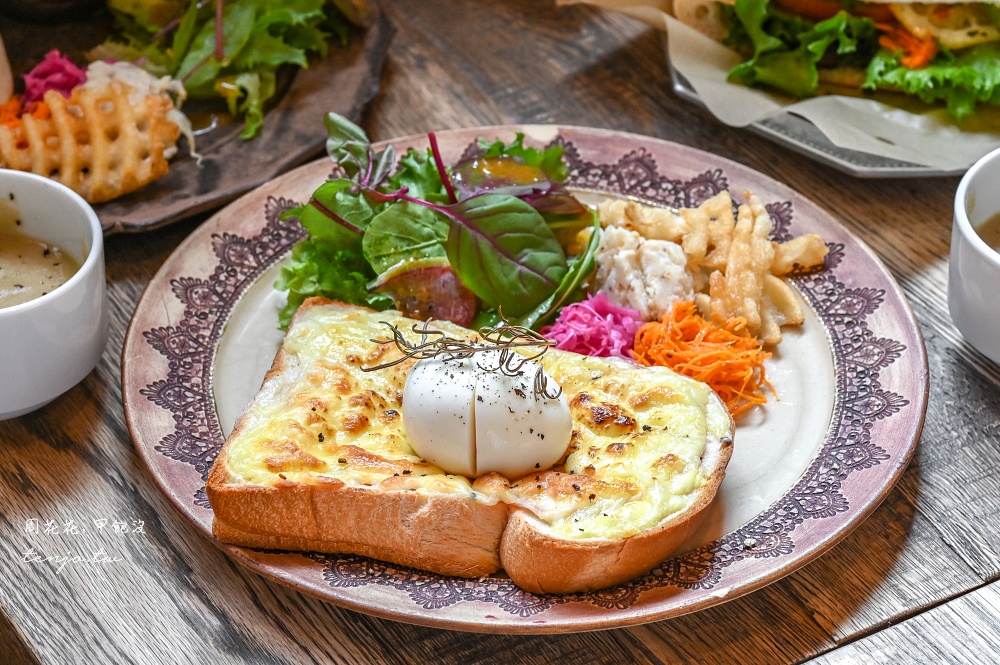 【佐賀咖啡廳】ROUGH cafe&Dining bar 車站走路3分鐘就到！質感早午餐精緻好吃推薦