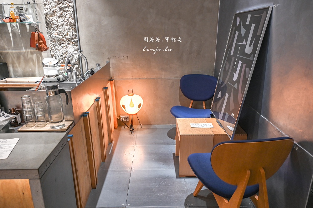 【松江南京咖啡館】重本書店 隱身設計書店裡的質感咖啡廳！菜單推薦必點冰淇淋皇后吐司