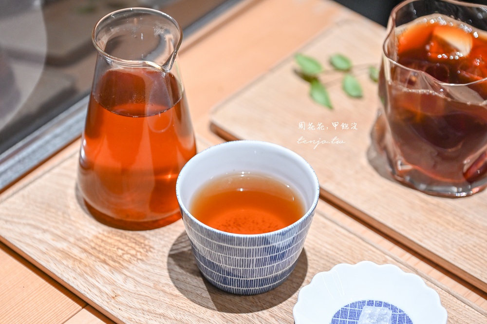 【松江南京咖啡館】重本書店 隱身設計書店裡的質感咖啡廳！菜單推薦必點冰淇淋皇后吐司