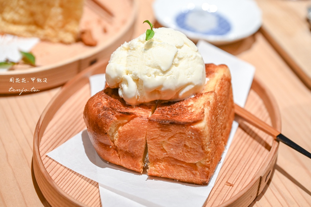 【松江南京咖啡館】重本書店 隱身設計書店裡的質感咖啡廳！菜單推薦必點冰淇淋皇后吐司