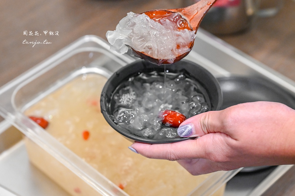 【中和景安站美食】豆浦두포 韓國老闆韓式豆腐鍋專賣店！自助吧小菜冰淇淋甜點吃到飽