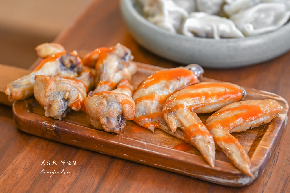 【大同區咖啡】初二咖啡 隱身大稻埕老宅二樓開到凌晨深夜咖啡店!菜單推薦必點手工水餃 【大同區咖啡】初二咖啡 隱身大稻埕老宅二樓開到凌晨深夜咖啡店!菜單推薦必點手工水餃