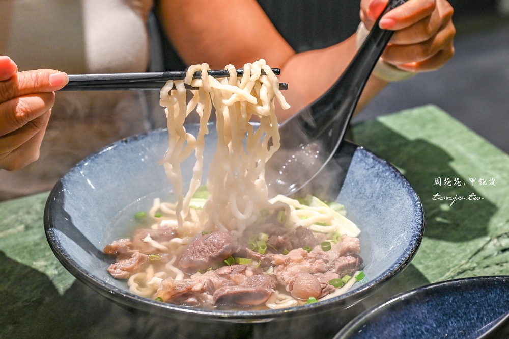 【花蓮美崙美食】六里屯麵食專家 網路評價超高牛肉麵羊肉麵!菜單特色小吃必點炙燒魚蛋 【花蓮美崙美食】六里屯麵食專家 網路評價超高牛肉麵羊肉麵!菜單特色小吃必點炙燒魚蛋