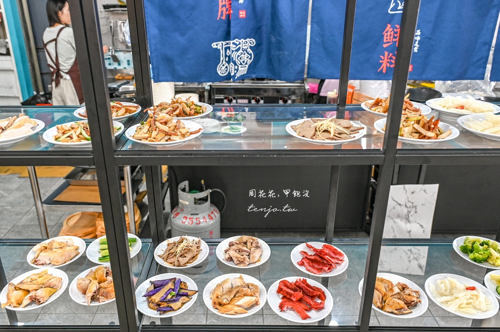 【桃園美食推薦】金小蔥雞湯米粉 嚴選30隻鹿野土雞熬湯！痛風海鮮雞湯還能獨享整隻全雞