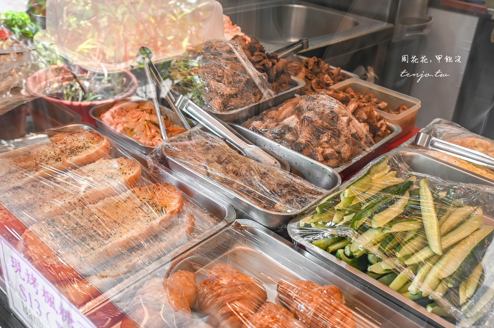 【桃園美食推薦】越南法國麵包工藝 桃園火車站後站人氣小吃！網路評價破千排隊美食